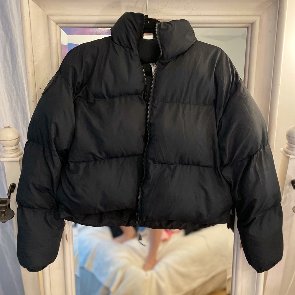 Fabletics Wander Cropped Puffer